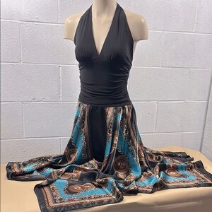 Elegant Black and Teal Halter Dress with pointed bottom​​​